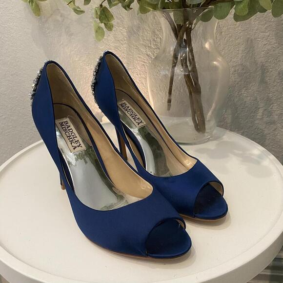 Badgley Mischka Nilla Midnight Blue Crystal Heel 6.5 Excellent - Picture 2 of 9